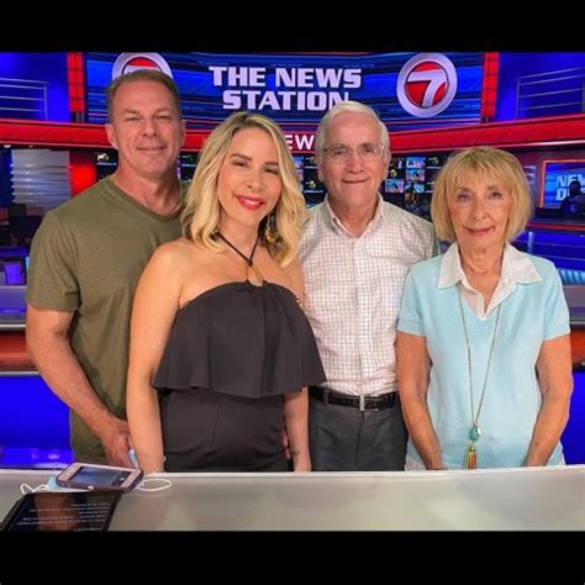 Lynn Martinez Plastic Surgery, Bio, Wiki, Age, Height, Husband, WSVN, Salary and Net Worth